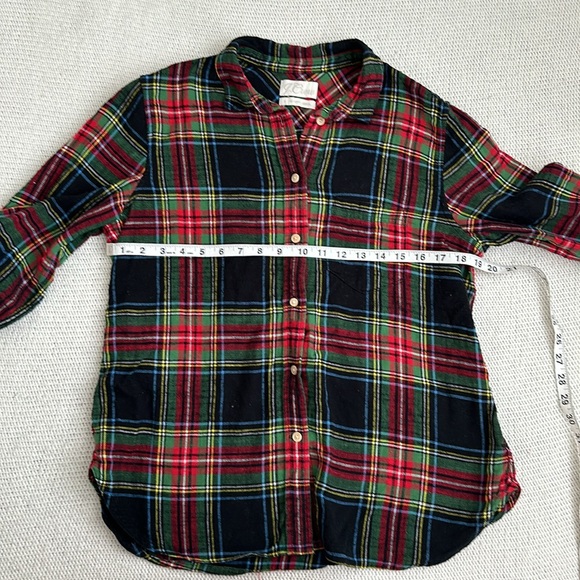 J Crew Classic 100% Cotton Plaid Button Down Shirt Size Small - Picture 4 of 7